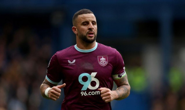 一代右路传奇退役！沃克宣布退出英格兰国家队，图赫尔深情致敬|沃克-彼得斯|凯尔·沃克|英格兰足球|索斯盖特|卡佩罗_新浪体育_新浪新闻