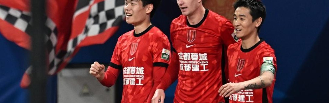 在线娱乐平台-3-0！中超领头羊继续狂飙：疯狂8连胜，韦世豪破门，刘殿座扑点