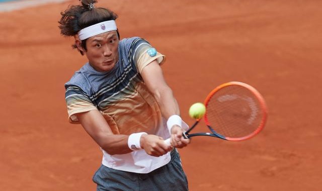 手机老虎机-张之臻：曾经我输得有多惨，如今就有多平静